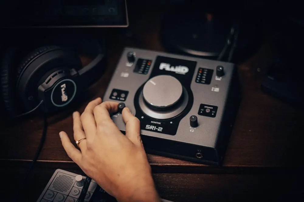 Audio Interface 5 – Product and application photography for an audio interface at the desk
