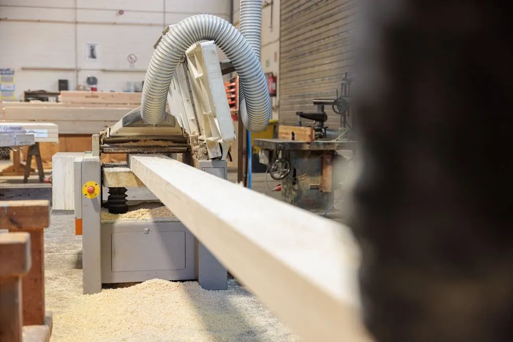 Holzwerk 7 – Industriefotografie in der Holzbau-Produktion: Abbund, Halle und Handw