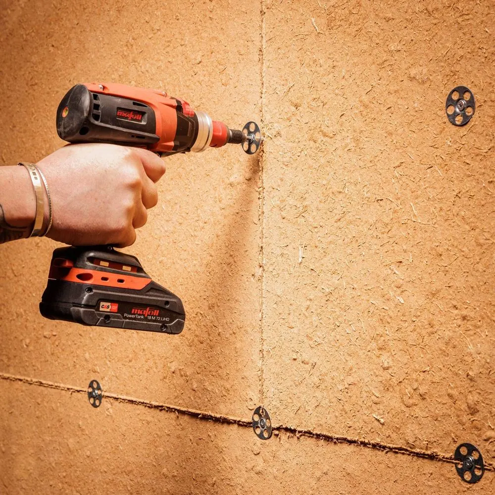 Lehm Handwerk 3 – Anwendungsfotografie für Lehmbaustoffe: Verarbeitung von Lehmplatten, 