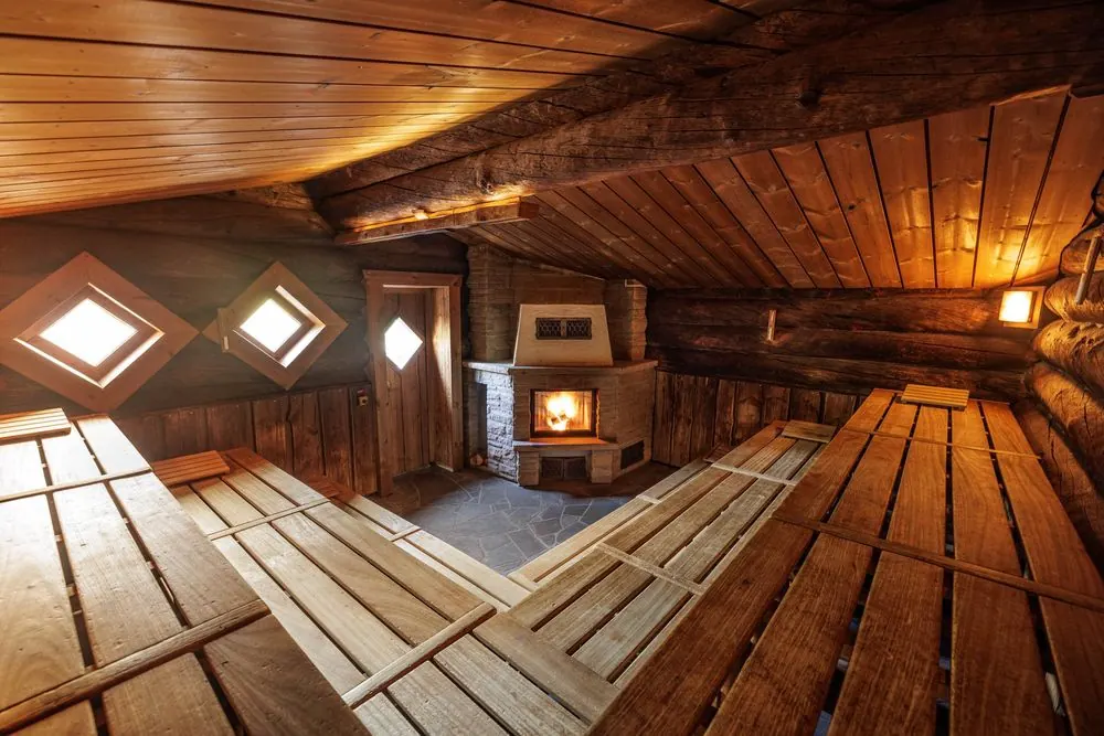Sauna Park 9 – Saunalandschaft im Grünen: Luftaufnahmen mit der Drohne, Saunainnenräu